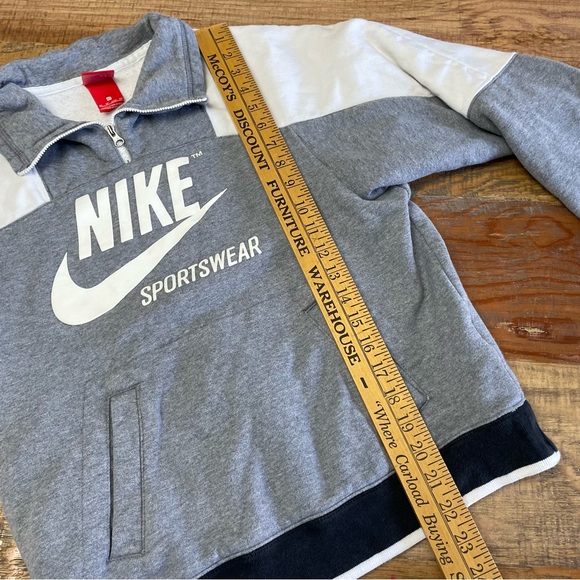 Nike women’s size XS Archive Half Zip Sweatshirt Gray Large - Picture 6 of 9